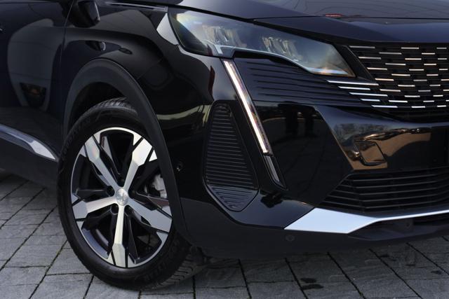 PEUGEOT 5008 usata, con USB