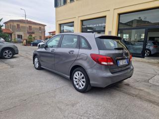 MERCEDES-BENZ B 180 usata, con Airbag laterali