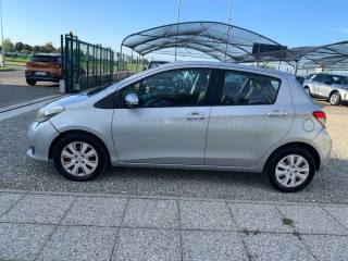 TOYOTA Yaris usata, con Cerchi in lega