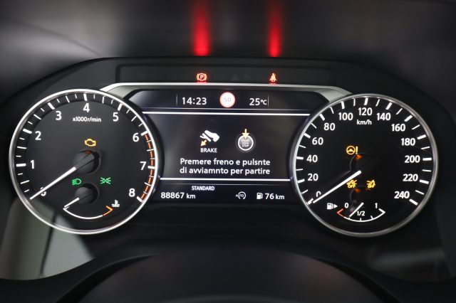 NISSAN Qashqai usata 6
