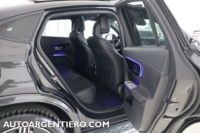 MERCEDES-BENZ GLC 300 usata, con Fari direzionali