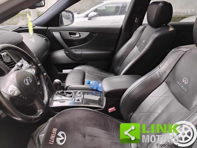 INFINITI FX30 usata, con Lettore CD