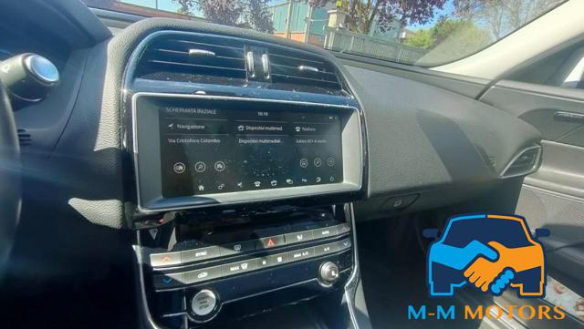JAGUAR XE usata, con ESP