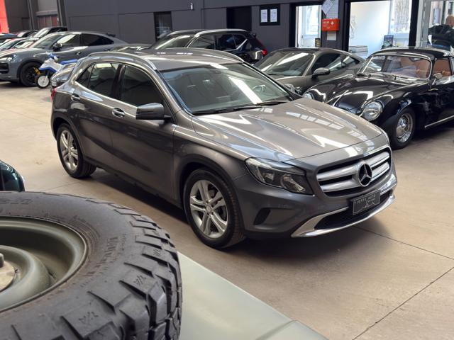MERCEDES-BENZ GLA 200 usata, con Airbag Passeggero
