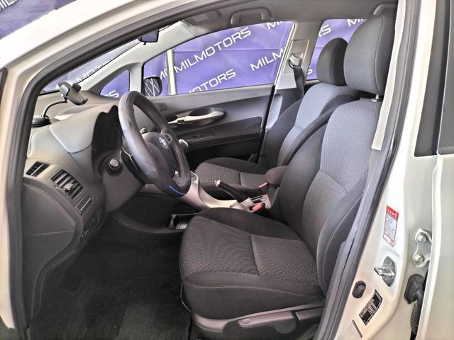 TOYOTA Auris usata, con Filtro antiparticolato