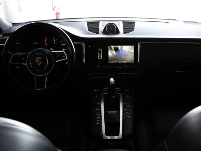 PORSCHE Macan usata 27