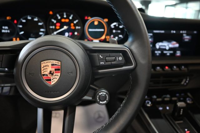 PORSCHE 992 usata 127