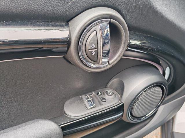MINI Cooper usata, con Frenata d
