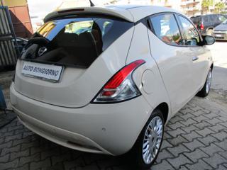 LANCIA Ypsilon usata, con Chiusura centralizzata