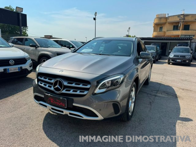 MERCEDES-BENZ GLA 200 usata, con Antifurto