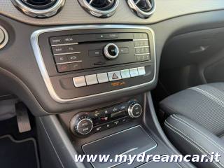 MERCEDES-BENZ GLA 200 usata 19
