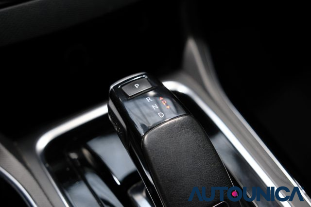 PEUGEOT 308 usata, con Luci diurne