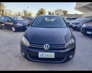 VOLKSWAGEN Golf usata, con Airbag
