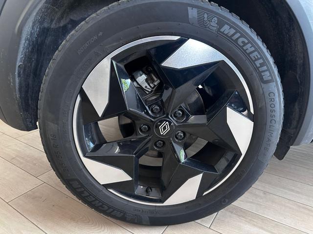 RENAULT Captur usata, con Volante in pelle