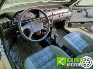 FIAT Uno usata 29