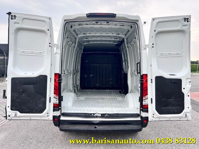 IVECO Daily usata, con Servosterzo