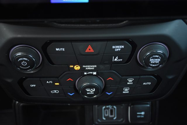 JEEP Renegade usata, con Sedile posteriore sdoppiato