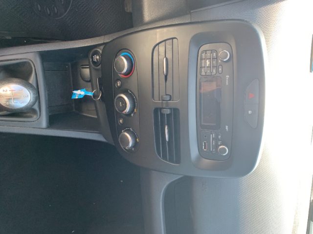 RENAULT Clio usata, con Servosterzo