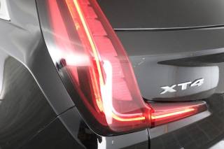 CADILLAC XT4 usata 9