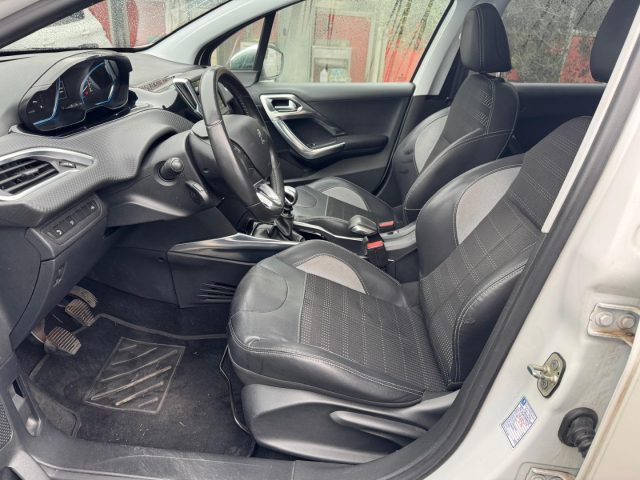 PEUGEOT 2008 usata, con Luci diurne LED