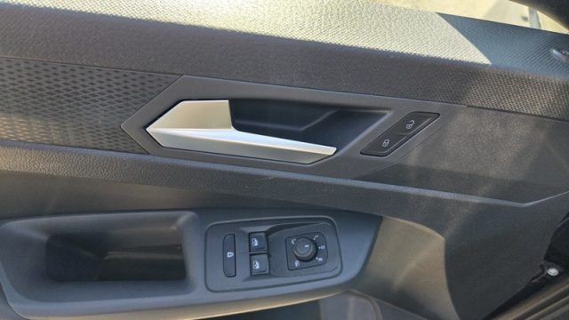 VOLKSWAGEN Caddy usata, con Sedile posteriore sdoppiato