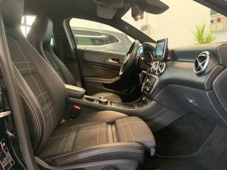 MERCEDES-BENZ A 200 usata, con Sedile posteriore sdoppiato