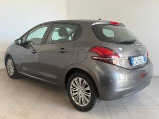 PEUGEOT 208 usata 3
