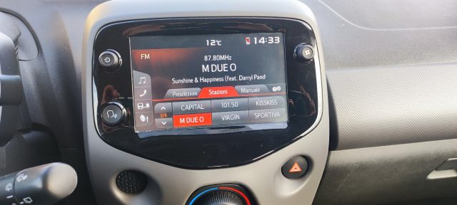 PEUGEOT 108 usata, con Autoradio digitale