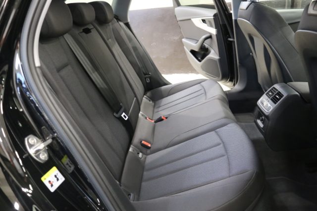 AUDI A4 usata, con Bluetooth