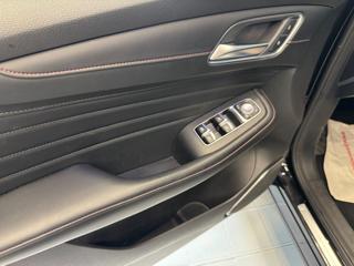 MG HS usata, con Cerchi in lega