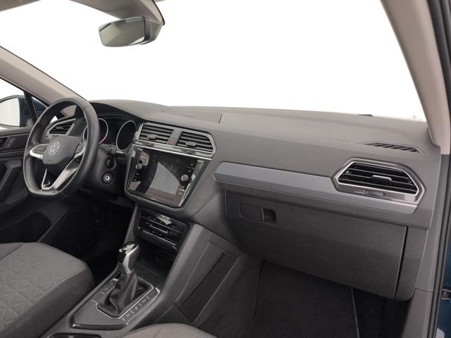 VOLKSWAGEN Tiguan usata, con Sensori di parcheggio anteriori