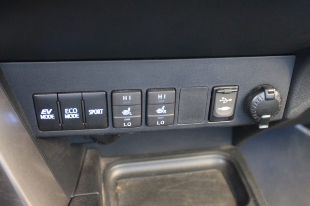 TOYOTA RAV 4 usata, con USB