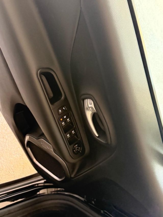 JEEP Renegade usata, con Sensori di parcheggio posteriori