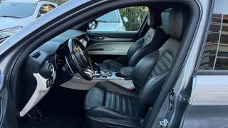 ALFA ROMEO Stelvio usata, con Controllo automatico clima