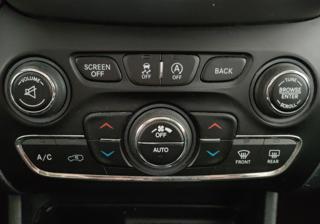 JEEP Cherokee usata, con Vetri oscurati