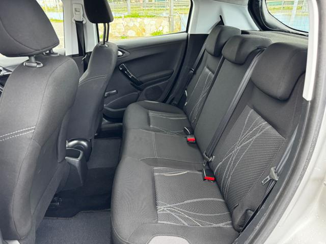 PEUGEOT 208 usata, con Bluetooth