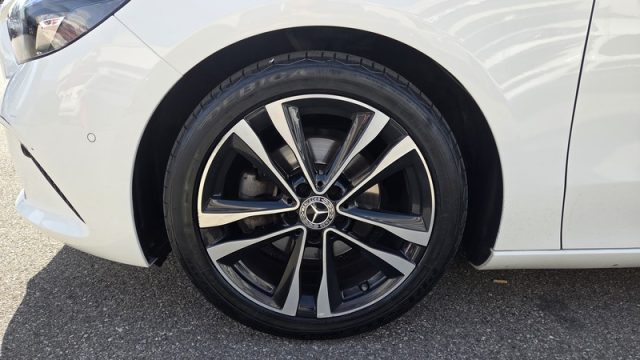 MERCEDES-BENZ B 180 usata, con Controllo automatico clima