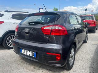 KIA Rio usata, con Airbag laterali