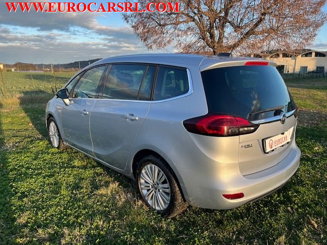 OPEL Zafira Tourer usata, con Autoradio