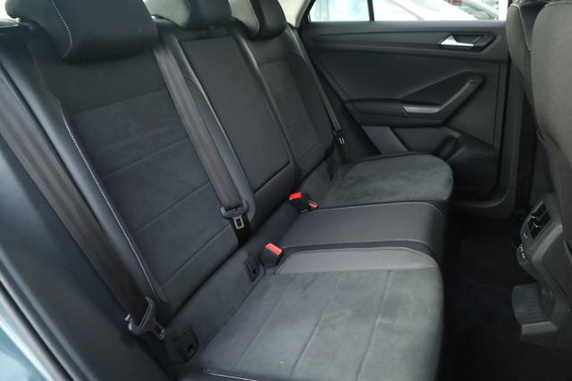 VOLKSWAGEN T-Roc usata, con Controllo automatico clima