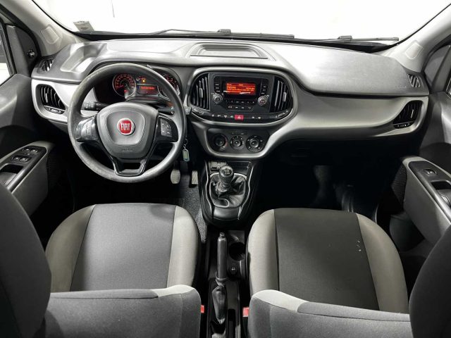 FIAT Doblo usata, con Sedile posteriore sdoppiato
