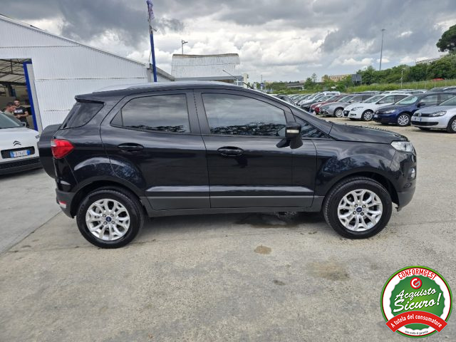 FORD EcoSport usata, con Autoradio