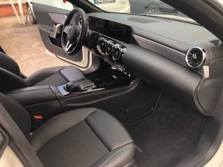 MERCEDES-BENZ CLA 200 usata, con Fari LED