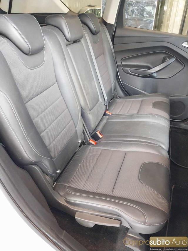 FORD Kuga usata, con Fendinebbia