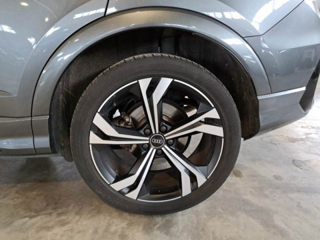 AUDI Q3 usata, con Sedile posteriore sdoppiato