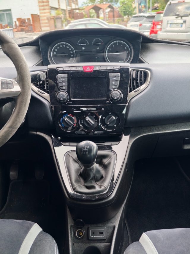 LANCIA Ypsilon usata, con Chiusura centralizzata