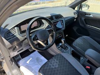 VOLKSWAGEN Tiguan usata, con Bracciolo