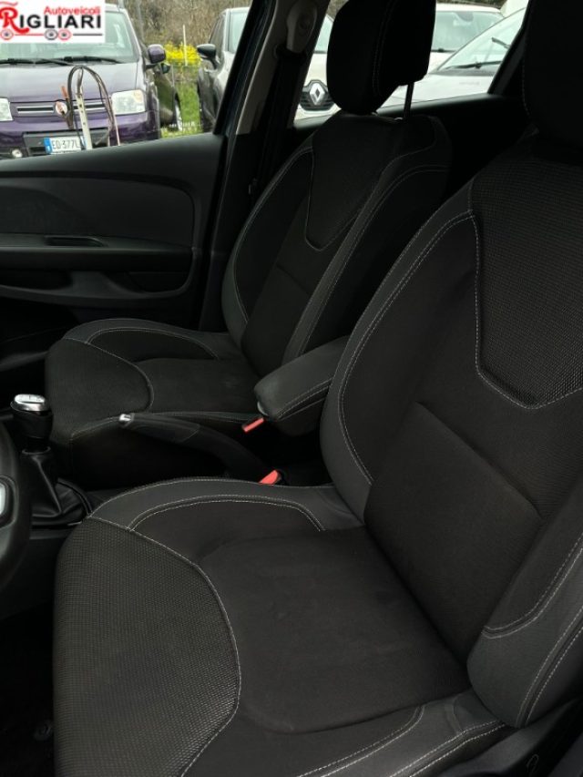 RENAULT Clio usata, con MP3