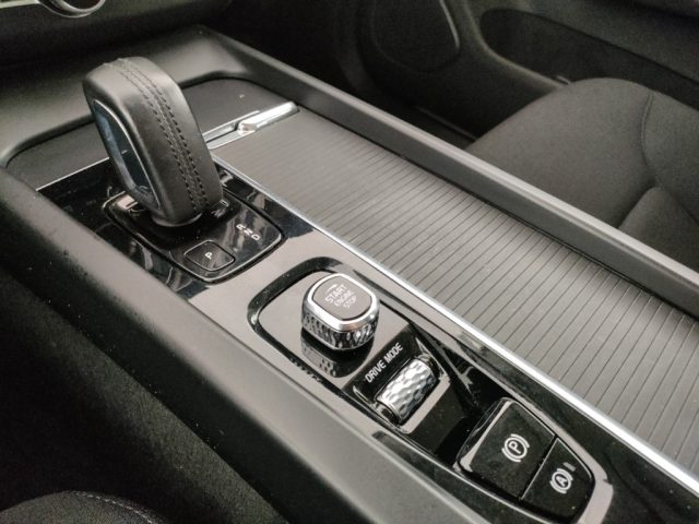 VOLVO XC60 usata, con USB