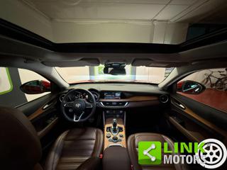 ALFA ROMEO Stelvio usata, con Specchietti laterali elettrici